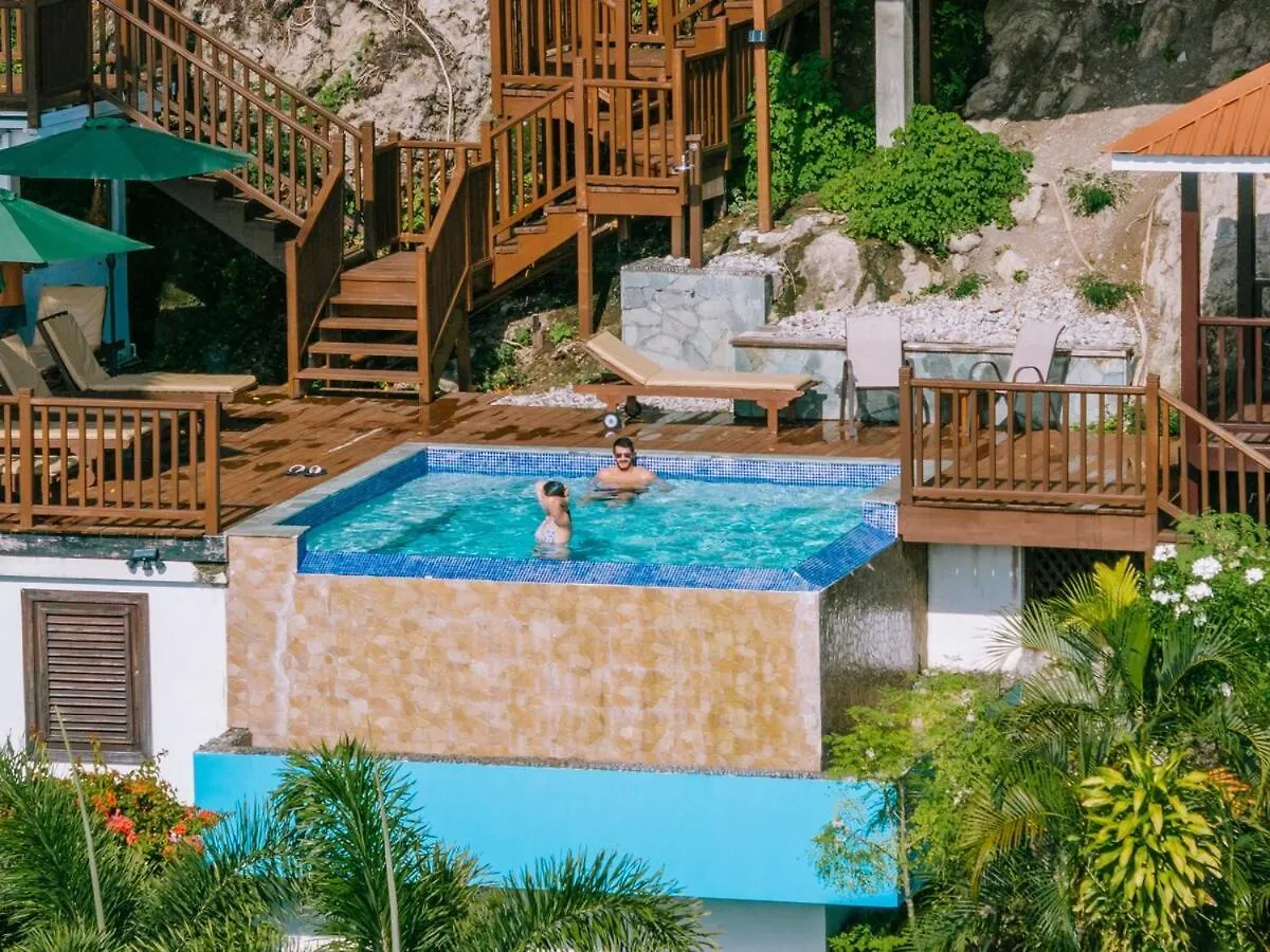 Moringa Villa Honeymoon Suite Mamin