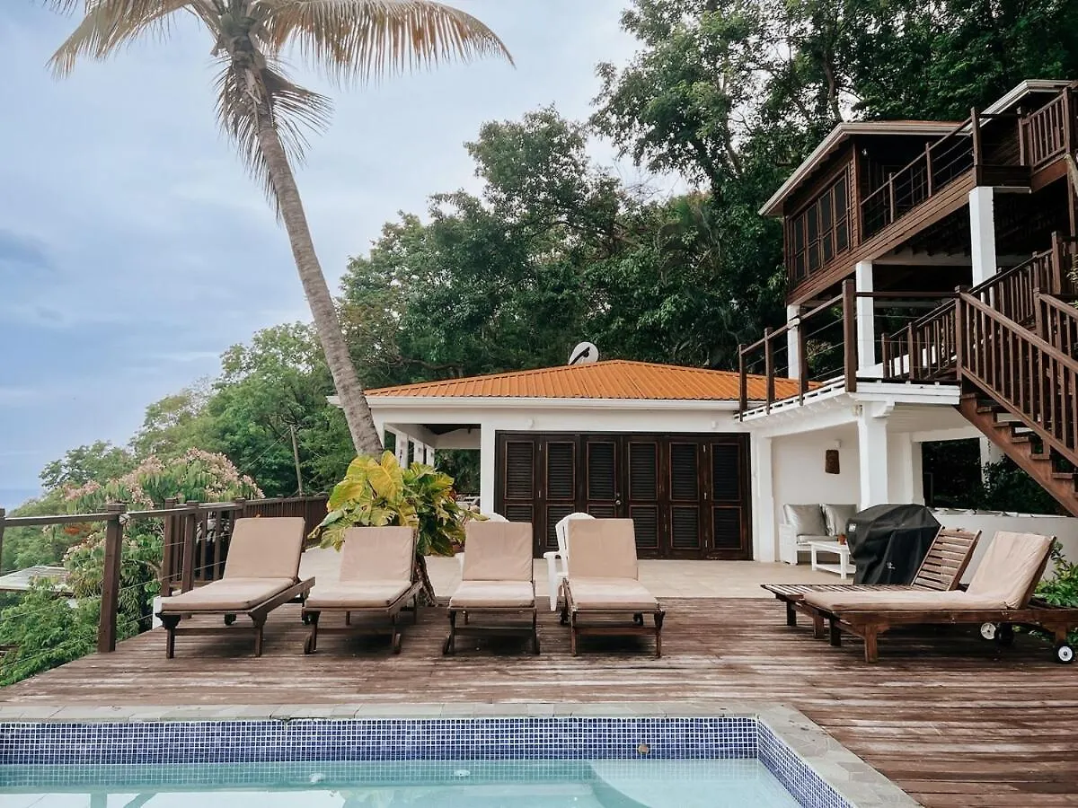 Moringa Villa Honeymoon Suite Mamin